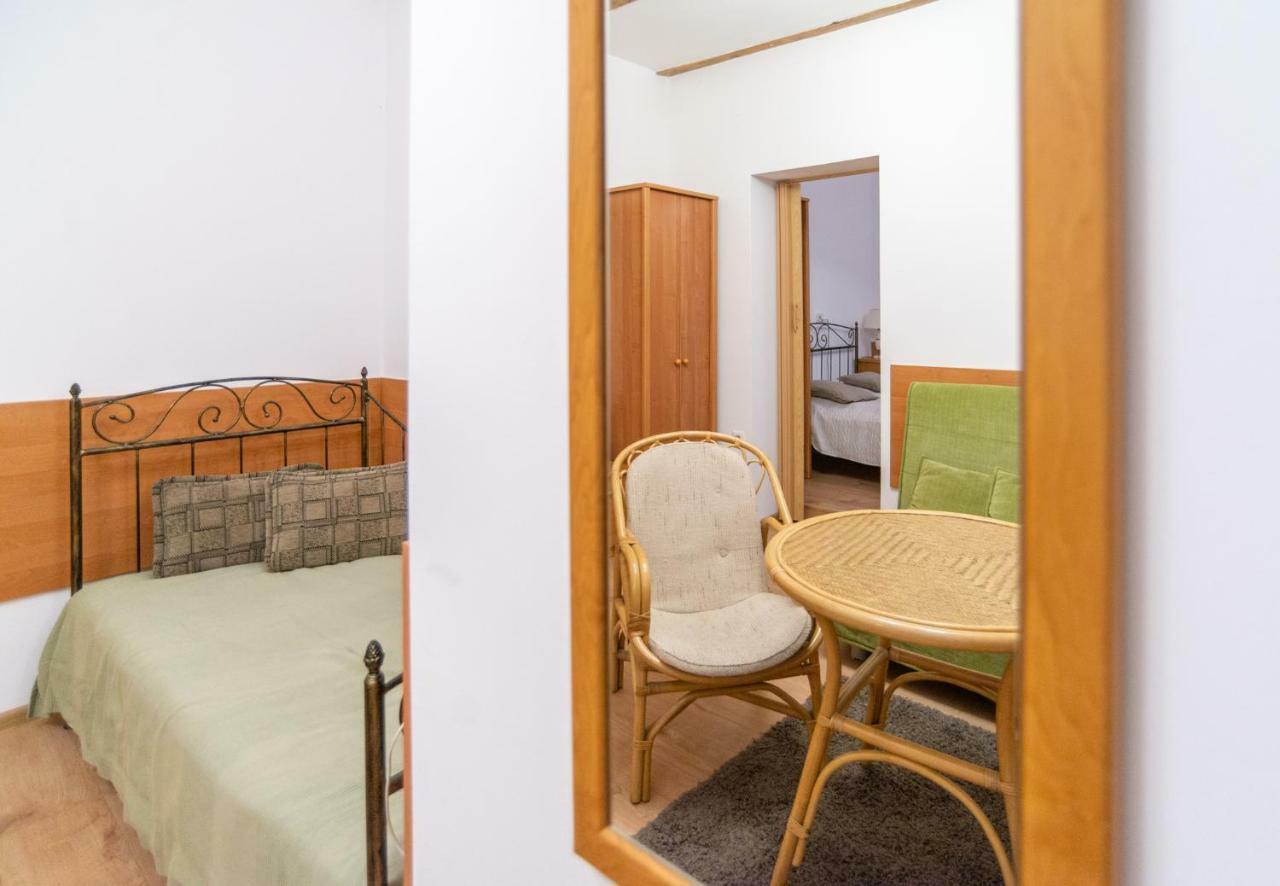 Hubertus Bed & Breakfast *